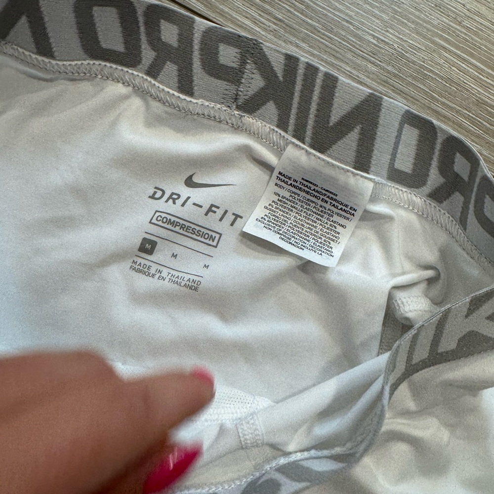 Nike compression leggings white - Picture 4 of 5